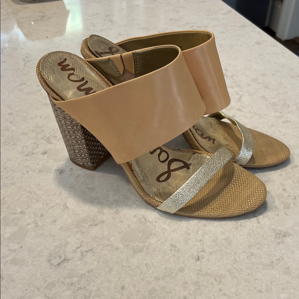 Sam Edelman Yoselin Tan and Gold Block Heel Slide Heels Sandals 9.5 M